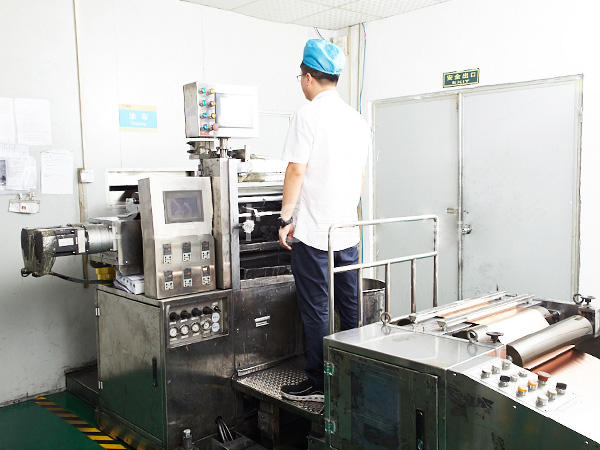 锂离子电池涂布机