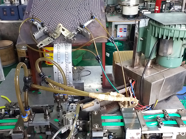 镍氢扣充电全自动单粒...